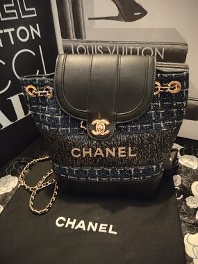 Navy Tweed & Black Leather Gold Chain-Trim Bucket Backpack
